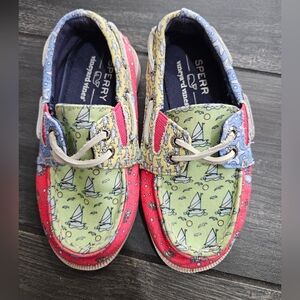 Vineyard Vines Sperry boat shoes size 8M